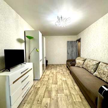 АРЕНДА  1я квартира Салтовка 608й  метро  Гв. Широненцев
