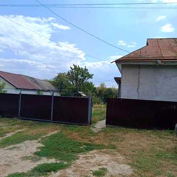 Продам будинок  в селі Кищенці Уманський район Черкаська область
