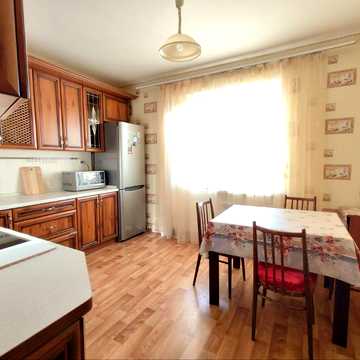 Михайла Максимовича вул. (Онуфрія Трутенка), 9-Б