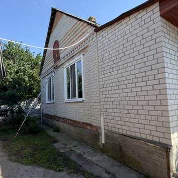 Продам затишний будинок
