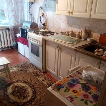 Сдам 2х комн.квартиру в центре Хотова,Хотов