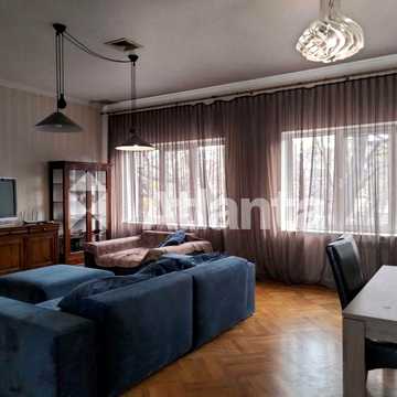 4-кімнатна квартира 115.8 м² в центре города