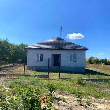 Продам будинок     м. Звенигородка