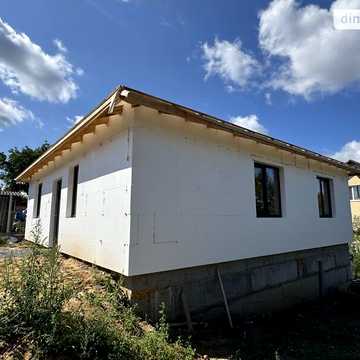 Продаж 2к Дім Центральна вулиця
