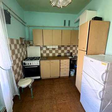 Здам 2 кім Незалежності (Тисминецька)10.000 грн