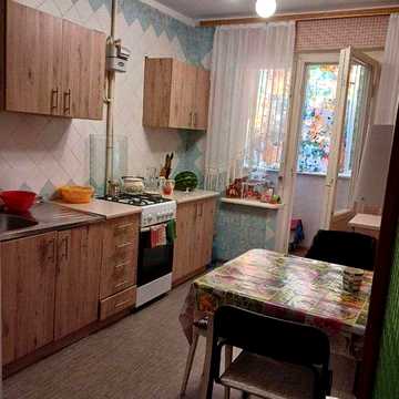 Продам 3 комнатную квартиру на ул. ген. Бочарова /Северный рынок.
