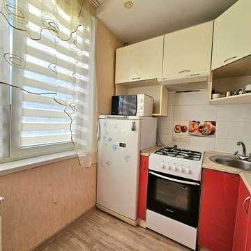 Продаётся 1к.кв. пос. Жуковского 6/9 ул. Продольная