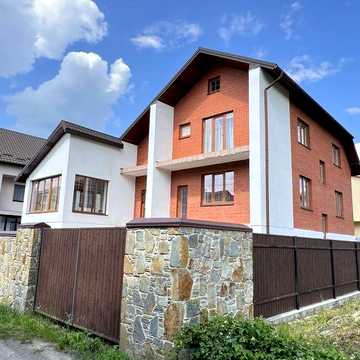 Без комісії для покупця! Продаж ексклюзивного будинку 375.9 м2 у Львові/Повна автономність/Сонячні панелі/Ремонт/Гараж/Сауна/Камін