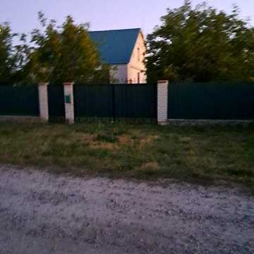 Продам будинок в с. Великі Лісівці