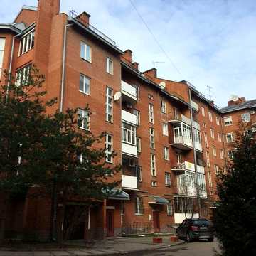 Продаж просторої 2-поверхової квартири 143 м², вул. Куликівська, 18А