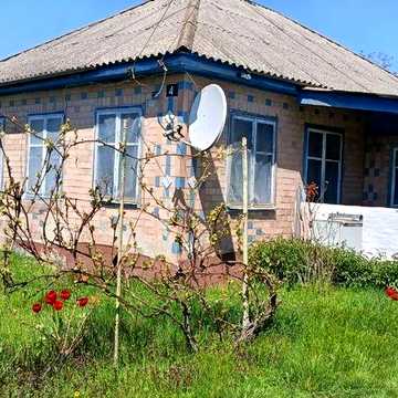Хата в селі Новоселиця, Черкаська обл.