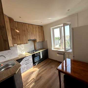 Продаж 1-ої квартири, 33 район, вул. Кравчука