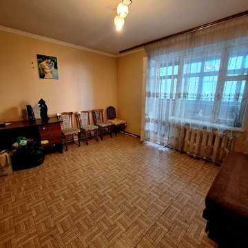 Продаємо 3 кімнатну квартиру  вул. Чернишевського