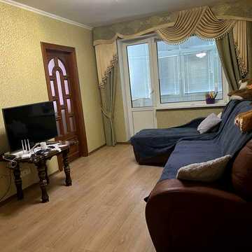 Продаєть 4 к кв в центрі м. Суми Євідновлення