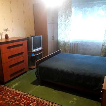 Здається  2-х к квартира на 44 квартолі