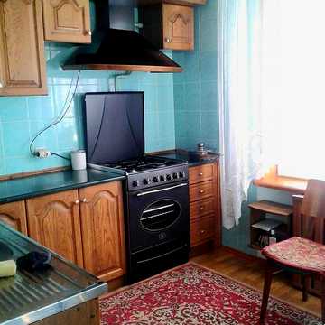 2-х кім. квартира вул. Смілянська (р-н зоопарка).
