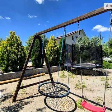 Продаж 3к Дім Університет 3
