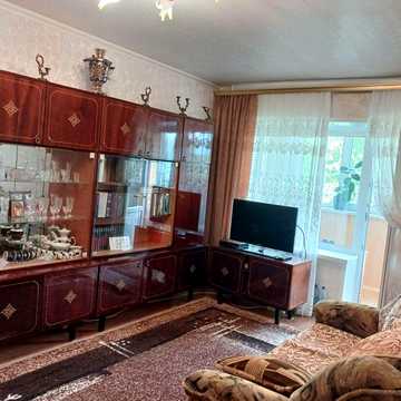 Сдам 2-комн кв, 12 квартал  в Днепре