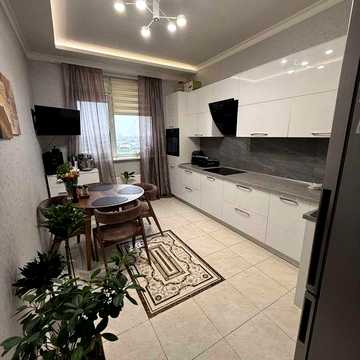 Квартира в новом доме с красивым качественным ремонтом на Сахарова
