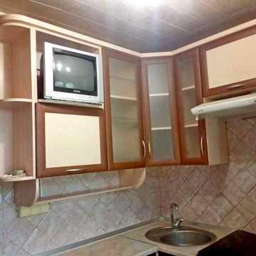 Продам 2 к. м. Армейская