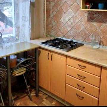 Продаю 2-к.кв. Салтівка, м.Г.Праці 7 хвилин