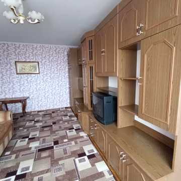 Романа Шухевича просп. (Генерала Ватутіна), 2-Б
