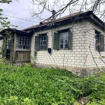 Продам будинок з великою ділянкою в с. Косарі, 15 хв від Кам'янки