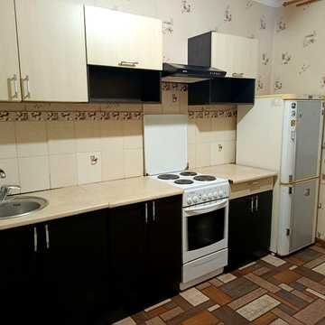 Сдам 2 комн квартиру, центр, 8/16