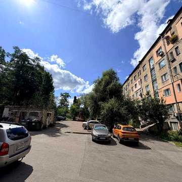 Продаж 1к квартири в пішій доступності до метро Дорогожичі, Сирецька.