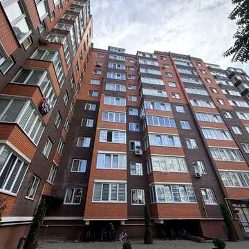 Продажться 1 кім новобудова з меблями  та технікою без податка