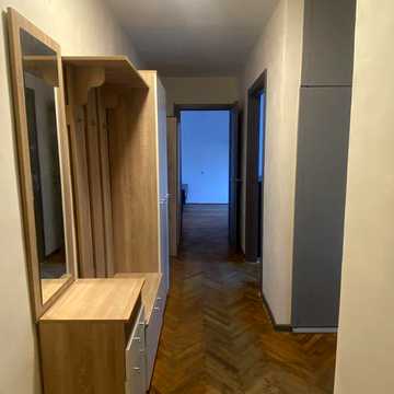 Здається 3х кімнатна квартира