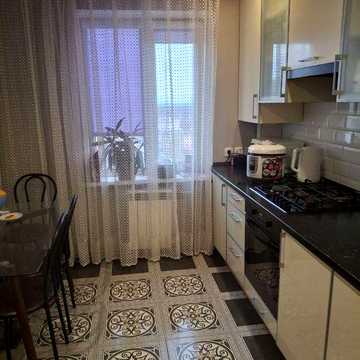 Продаж 3-хкімнатної квартири с. Нове.  9/9 поверх , АВО.