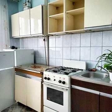 Оренда 2х кімнатної, ЕНТУЗІАСТІВ - БУЛЬВАР ГЕРОЇВ КРУТ, РОЗДІЛЬНІ кімнати, є МЕБЛІ та ТЕХНІКА, засклені ЛОДЖИЯ + БАЛКОН, можна для студентів!