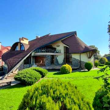 Продаю УНІКАЛЬНИЙ  Будинок, в ТОПОВІЙ ЛОКАЦІЇ, 20 сот землі