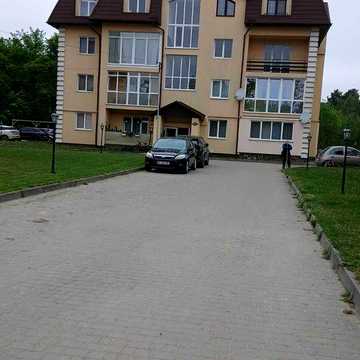 Оренда 2-х кімнатної квартири Брюховичі