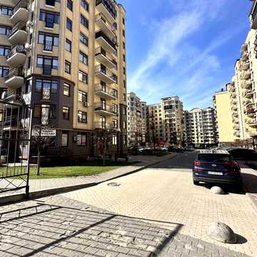 Західна вул., 6