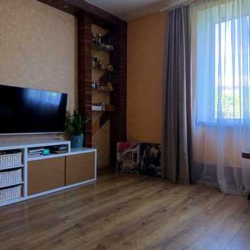Продам 2-кімнатну квартиру