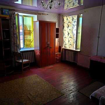 Оренда 3 к кв по вул Космічній,30.