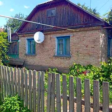 Продам житловий будинок м. Малин 89,6кв.м,. Розглядаю державні програми на житло.
