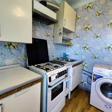 Сдам 1 комнатная квартира метро Холодная Гора