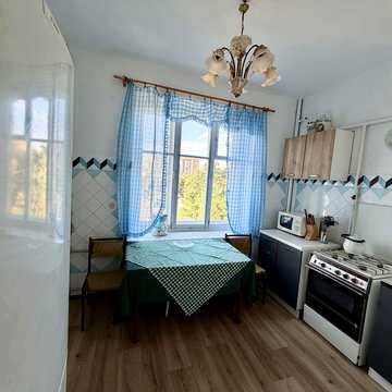 Від власника! 3-кімнатна квартира на Італійському бульварі БІЛЯ МОРЯ з БОМБОСХОВИЩЕМ — 15 000 грн