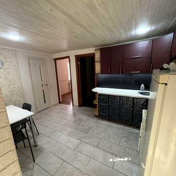 Продам квартиру 2-х (частина будинку)