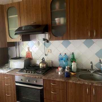 Продаю свою 3х кімнатну квартира, есть автономное отопление