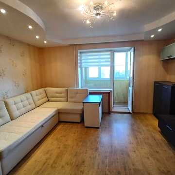 Продам 4-кімнатну квартиру на вулиці Левітана.