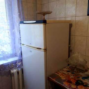 Двушка на 129 квартале,рядом Универмаг,Заречный Заселим сразу.