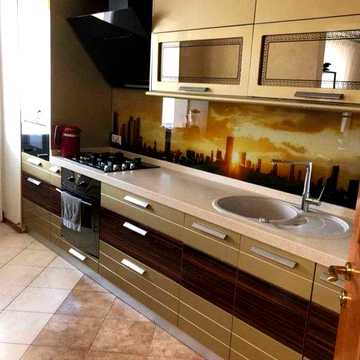 Продам 4к Коммунар Красный Камень жилое состояние