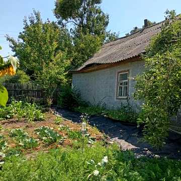 Продається будинок ділянка