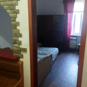 Здам 1-к. кв. в  бараці