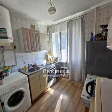 Продаж 2 кімн. квартири поруч моря