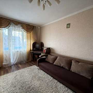 Продаж 2-кімнатної квартири ( підходить під державні програми)